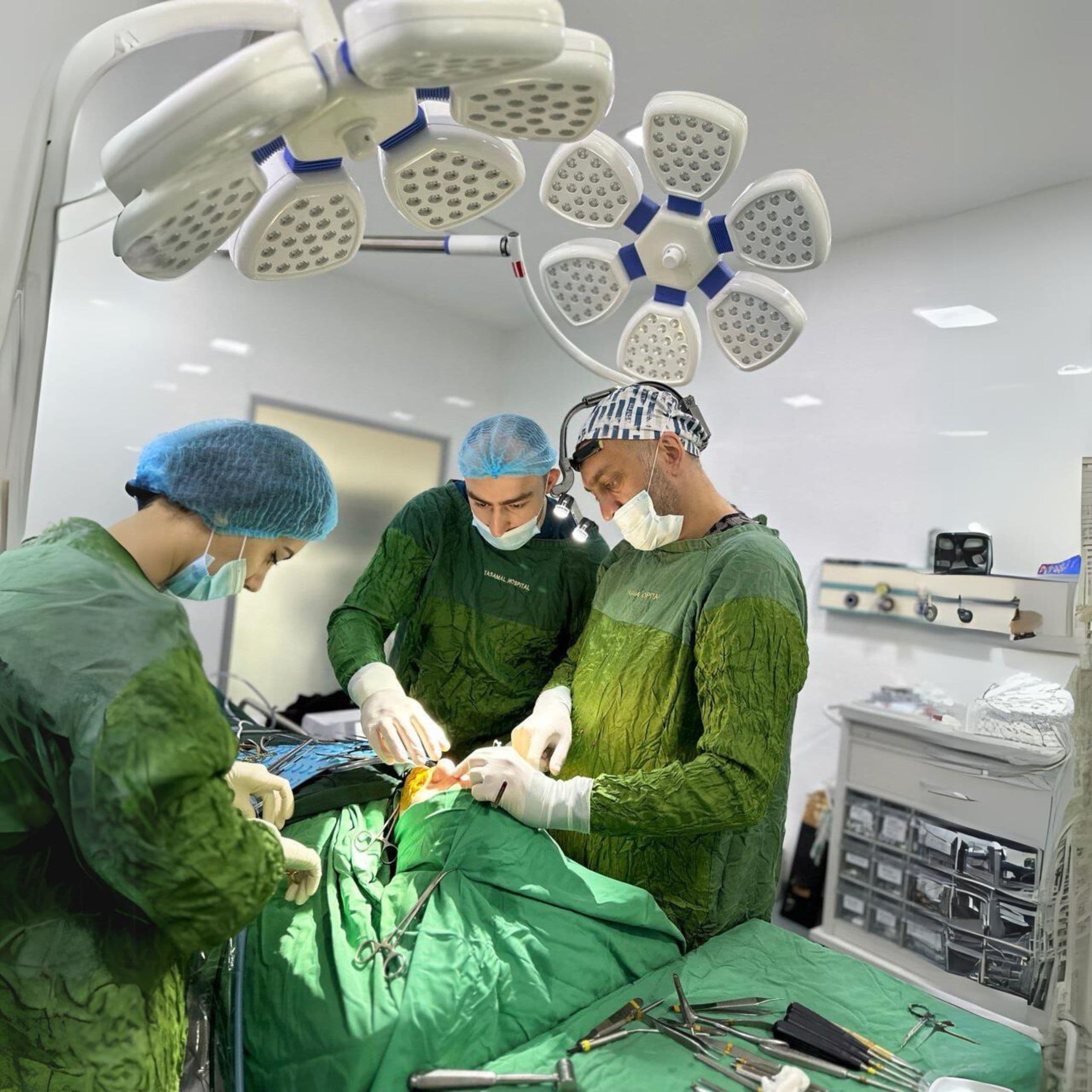 What is the age limit for septoplasty?